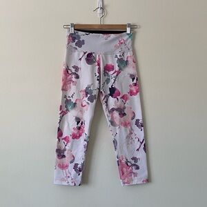 Lululemon Women’s Floral Tights